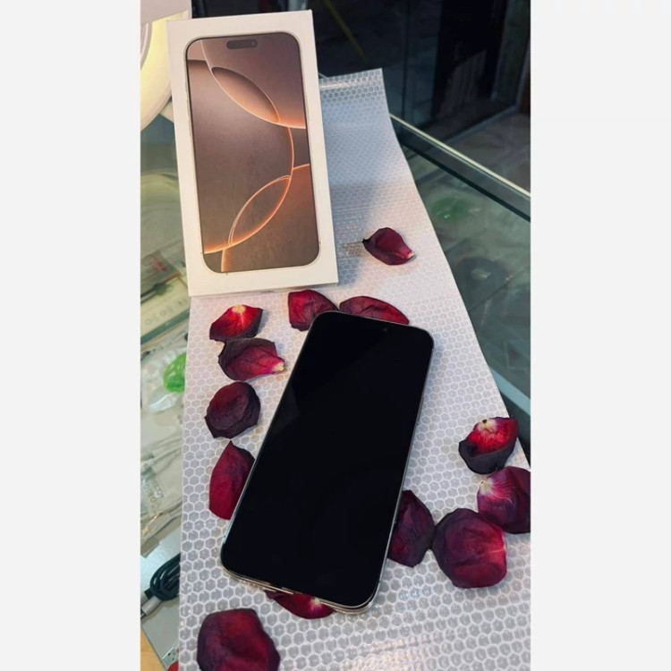 گوشی طرح اپل iPhone 16 pro max