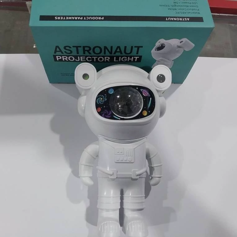 چراغ خواب فضانورد کهکشانی ASTRONAUT PROJECTOR LIGHT