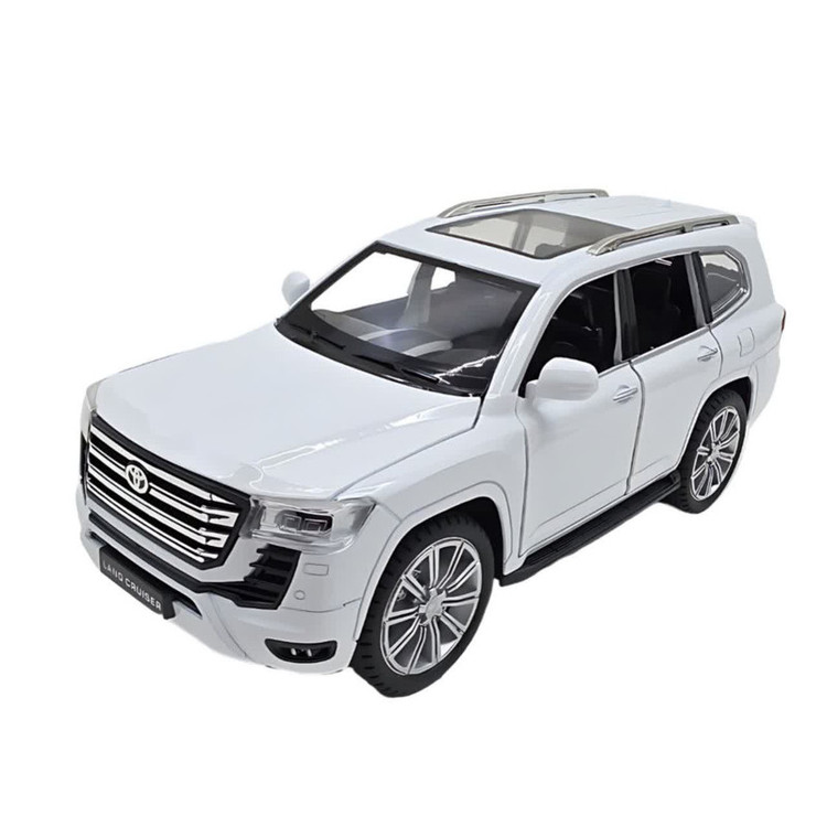 ماکت ماشین فلزی شاسیبلند تویوتا لندکروز ناب سل مدل land Cruiser VX با مقیاس 1:24، چراغ LED جلو و عقب، صدای موتور شبیهسازی شده، مکانیزم عقبکش، دربهای بازشونده از بغل و بالا، رینگ و تایر لاستیکی