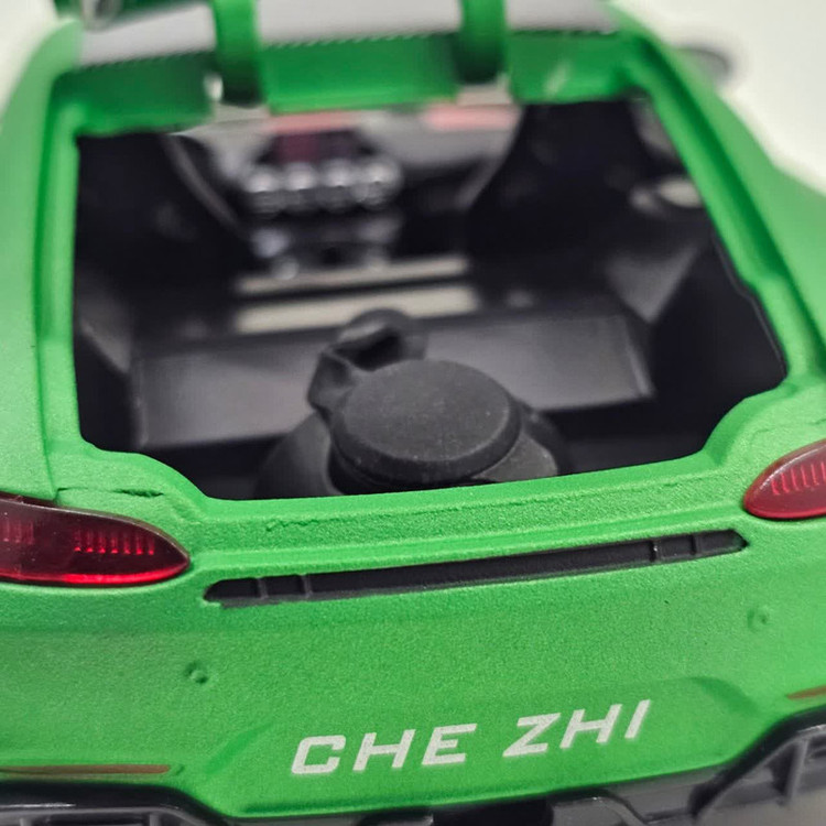 ماکت ماشین ناب سل مدل مرسدس بنز چه ژی دودزا فلزی اسپرت چراغدار موزیکال MERCDES BENZ AMG GTR NAAB001 به همراه جاسوییچی