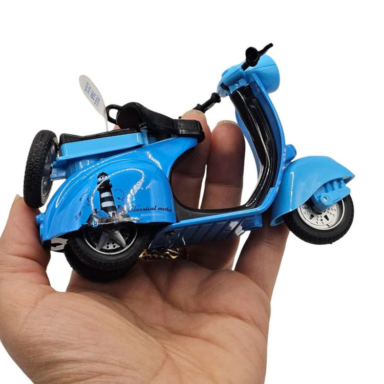 موتور بازی ناب سل مدل وسپا فلزی موزیکال چراغدار فانتزی کد Vespa metal toy motorbike with lights and music naab001
