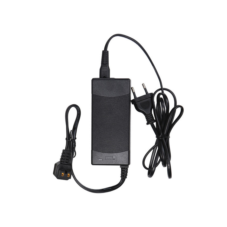 یخچال فریزر خودرو ایستکول مدل TM-4040-DC