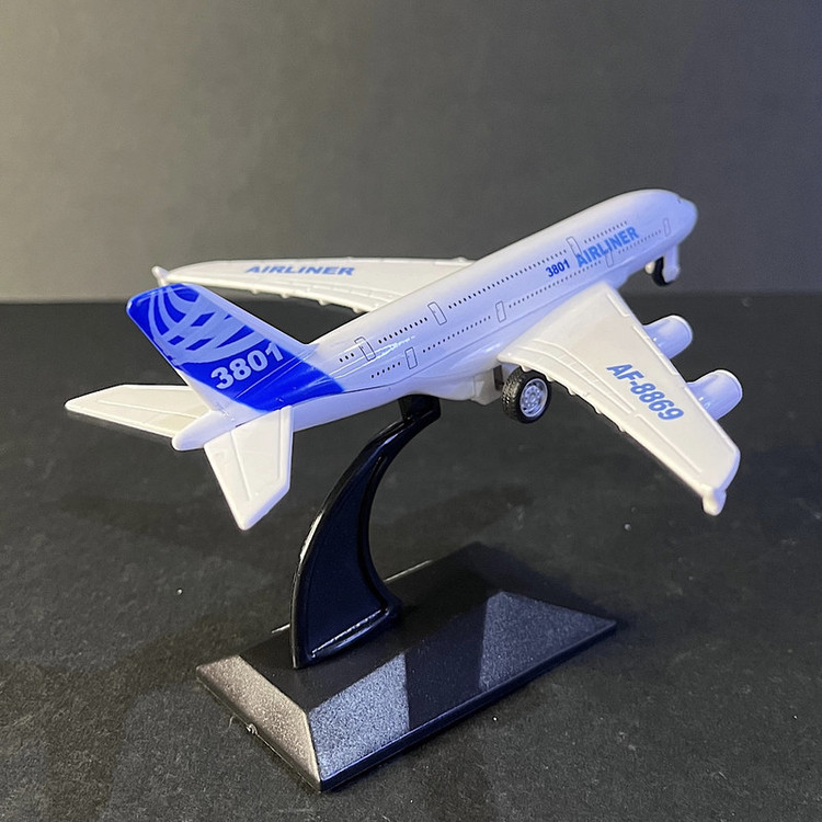ماکت هواپیما مدل ایرباس A380