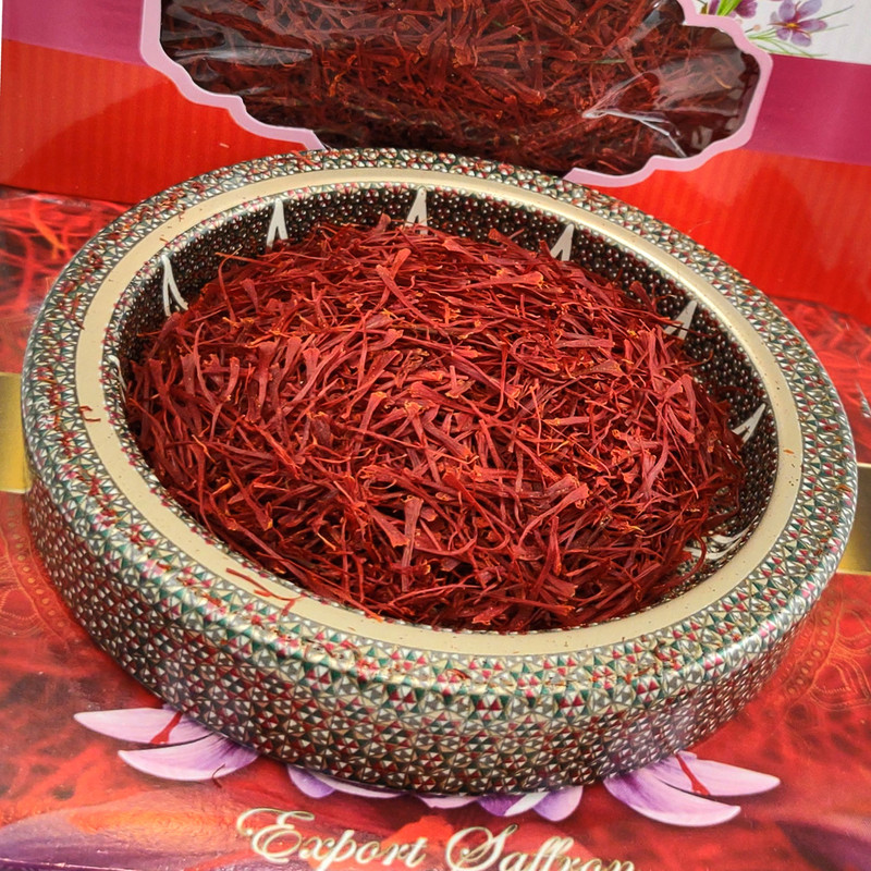 زعفران نرمه و پوشال قاینات - یک مثقال