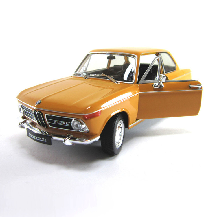 ماشین بازی ولی مدل BMW 2002ti NEX