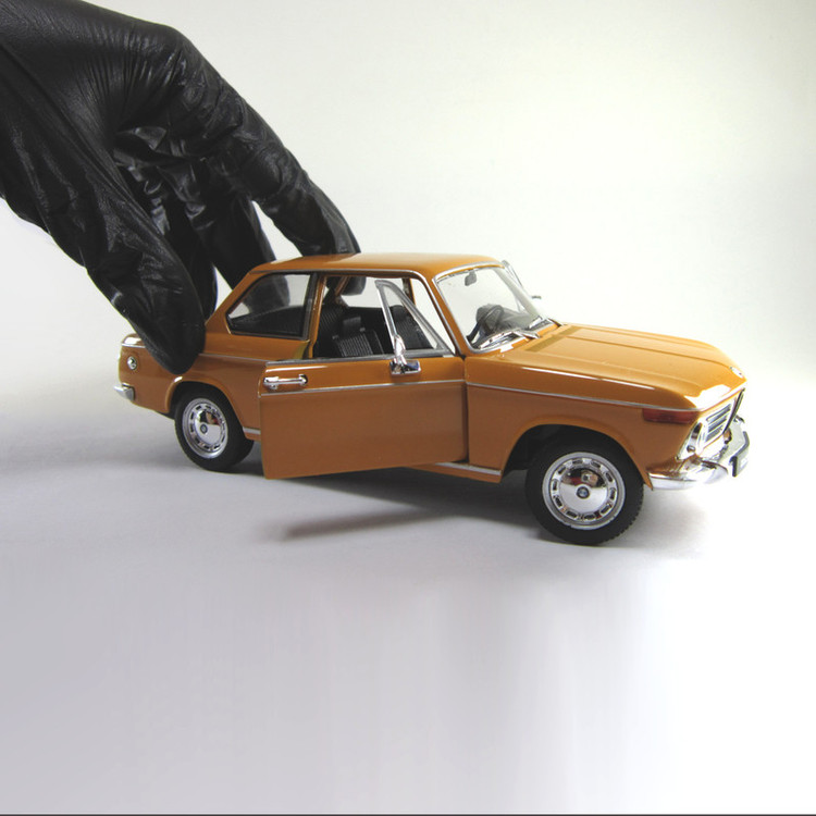 ماشین بازی ولی مدل BMW 2002ti NEX