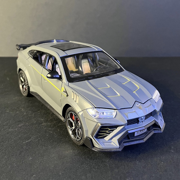 ماشین بازی مدل لامبورگینی اوروس دودزا