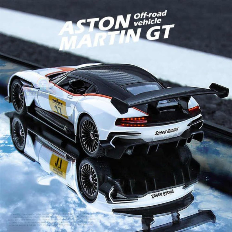 ماشین بازی مدل فلزی موزیکال استون مارتین ASTON MARTIN VULCUN