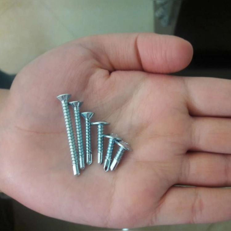 پیچ سرمته مدل AVB01-مجموعه 150 عددی